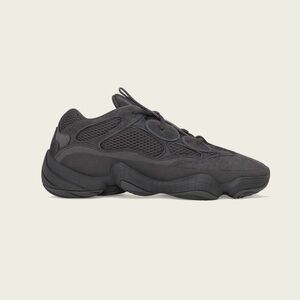 Yeezy 500 Men Size 5 Brand New